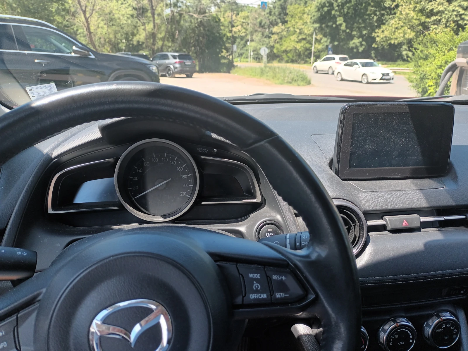 Mazda CX-3, снимка 5 - Автомобили и джипове - 55671046