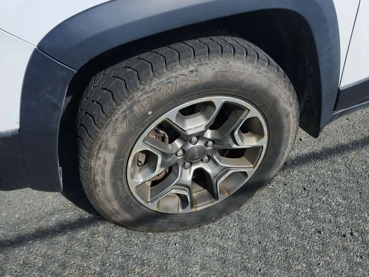 Jeep Cherokee * TRAILHAWK * CARFAX * АВТОКРЕДИТ * , снимка 6 - Автомобили и джипове - 55787818