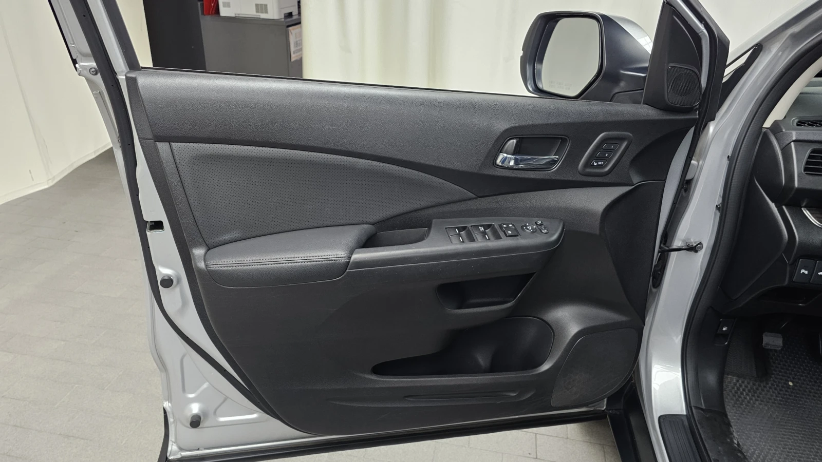 Honda Cr-v 4WD Touring autorpime.bg, снимка 14 - Автомобили и джипове - 55831608