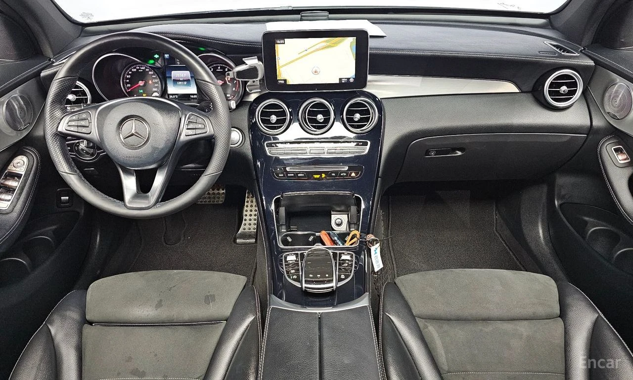 Mercedes-Benz GLC 300 AMG* LINE* COUPE* BURMESTER* ХЕДЪП* 360КАМЕРА* , снимка 9 - Автомобили и джипове - 56195646