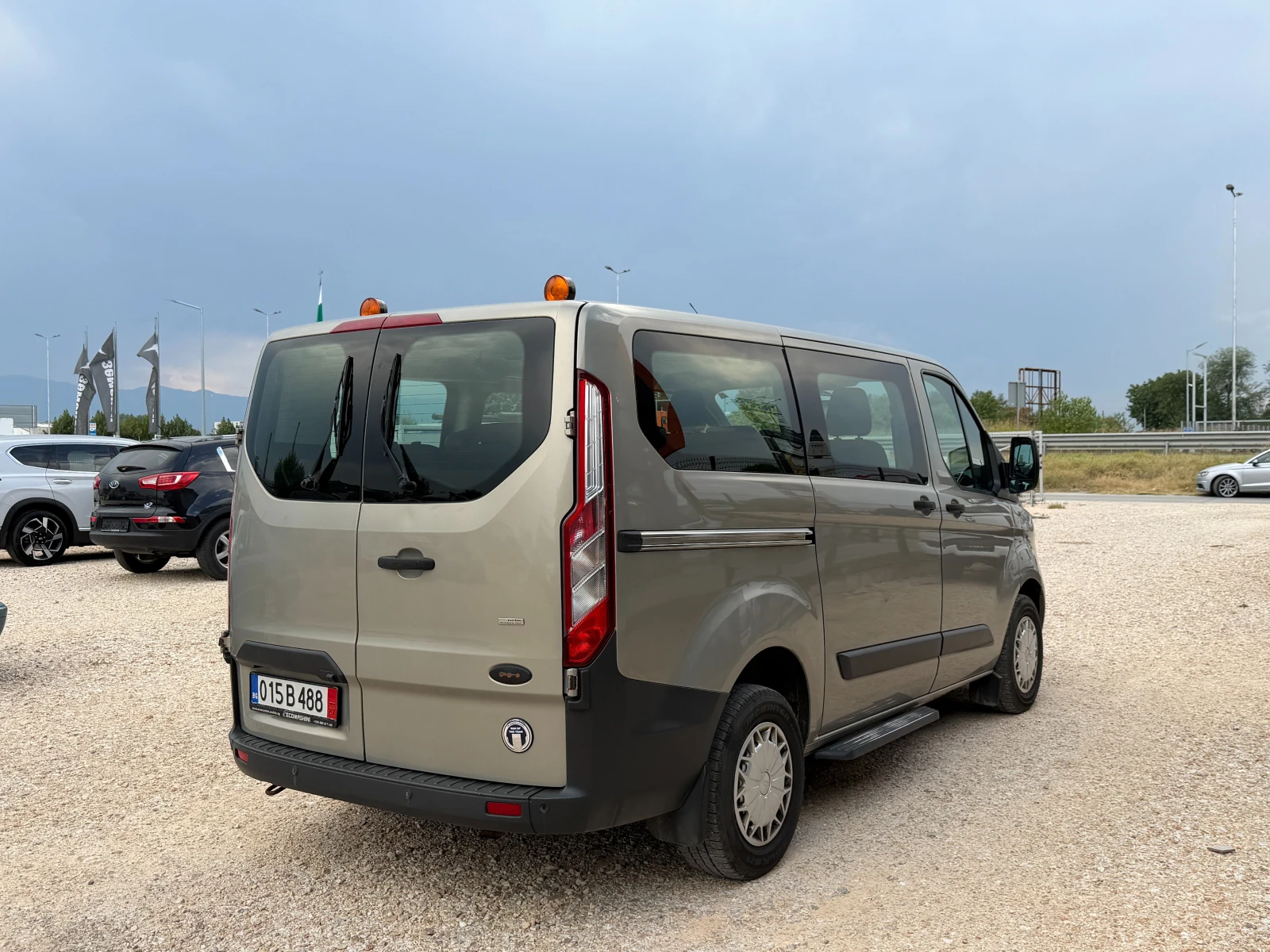 Ford Transit Custom Variobus 9-Места, Нов Внос, , , , снимка 6 - Бусове и автобуси - 55792646