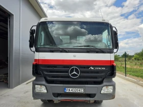 ����� �� �������� �� Mercedes-Benz Actros 3248