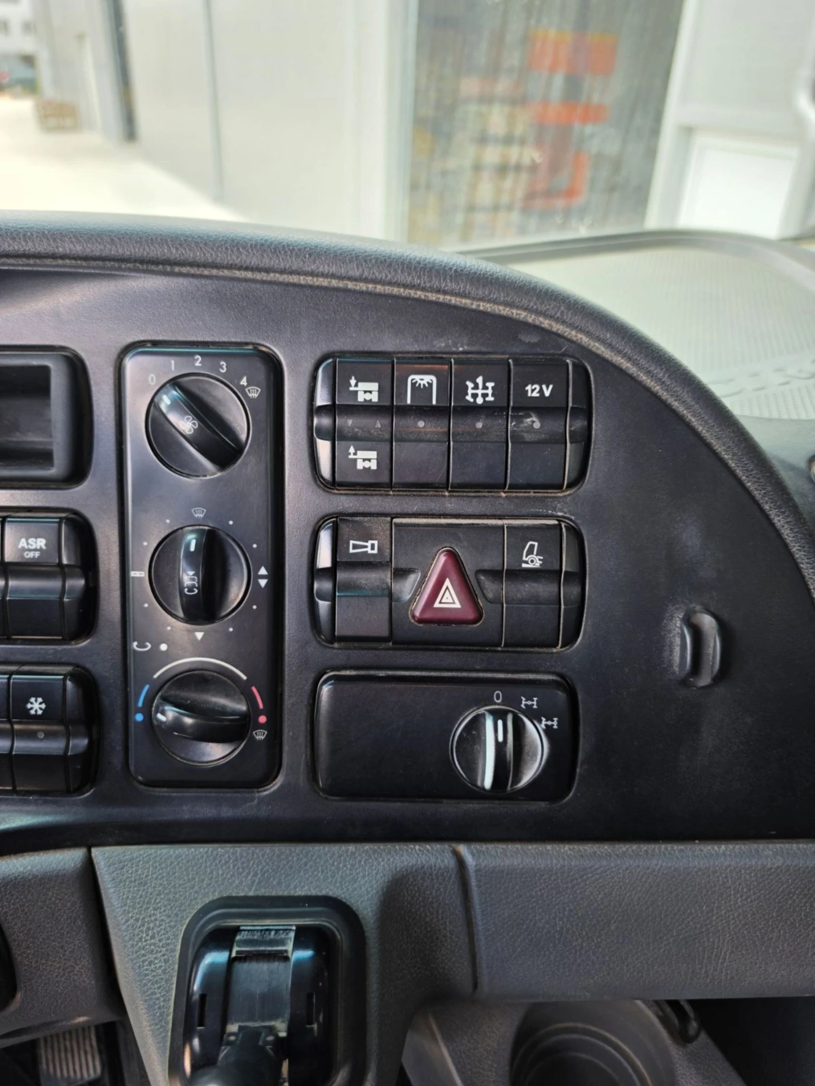 Mercedes-Benz Actros 3248, снимка 13 - Камиони - 55231189