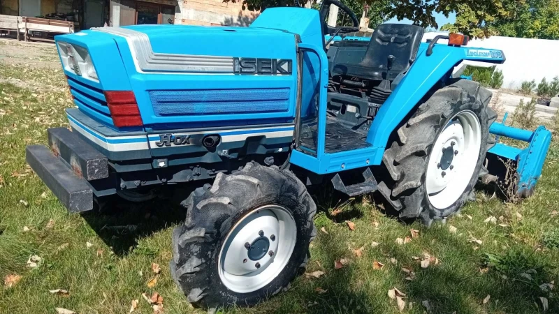 Трактор ISEKI LandLeader 235 4x4, снимка 4 - Селскостопанска техника - 47342782