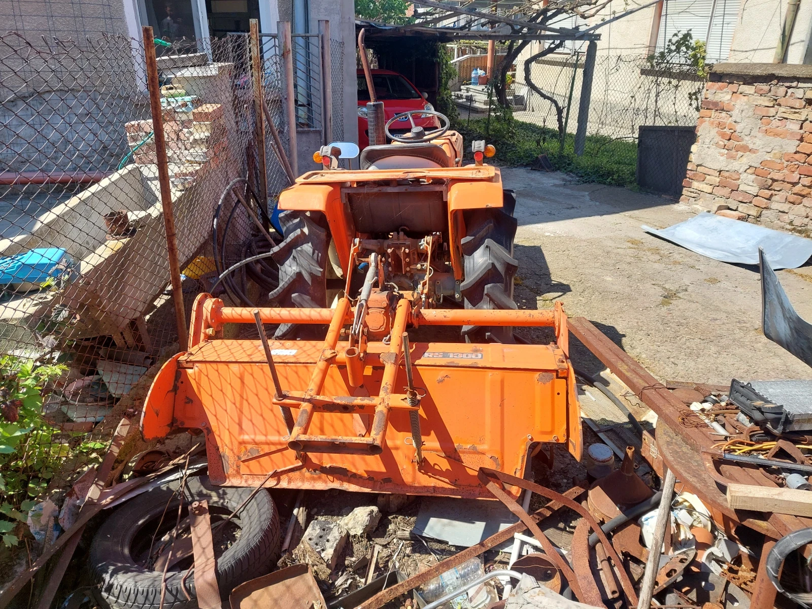 Трактор Kubota, снимка 4 - Селскостопанска техника - 54417661