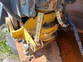 Багер Hitachi Zaxis Въртяща се глава Engkon със 2 бързосменника, снимка 2