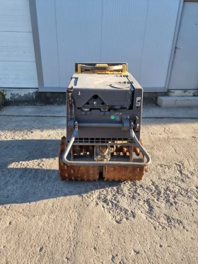 Валяк BOMAG BMP851, снимка 4