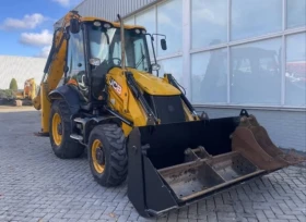 Багер JCB 3CX