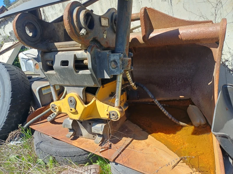 Багер Hitachi Zaxis Въртяща се глава Engkon със 2 бързосменника, снимка 7 - Индустриална техника - 50490045