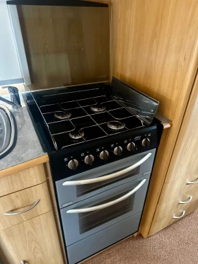 Каравана Други Lunar Френска спалня Форселд | Auto.bg — изображение 14