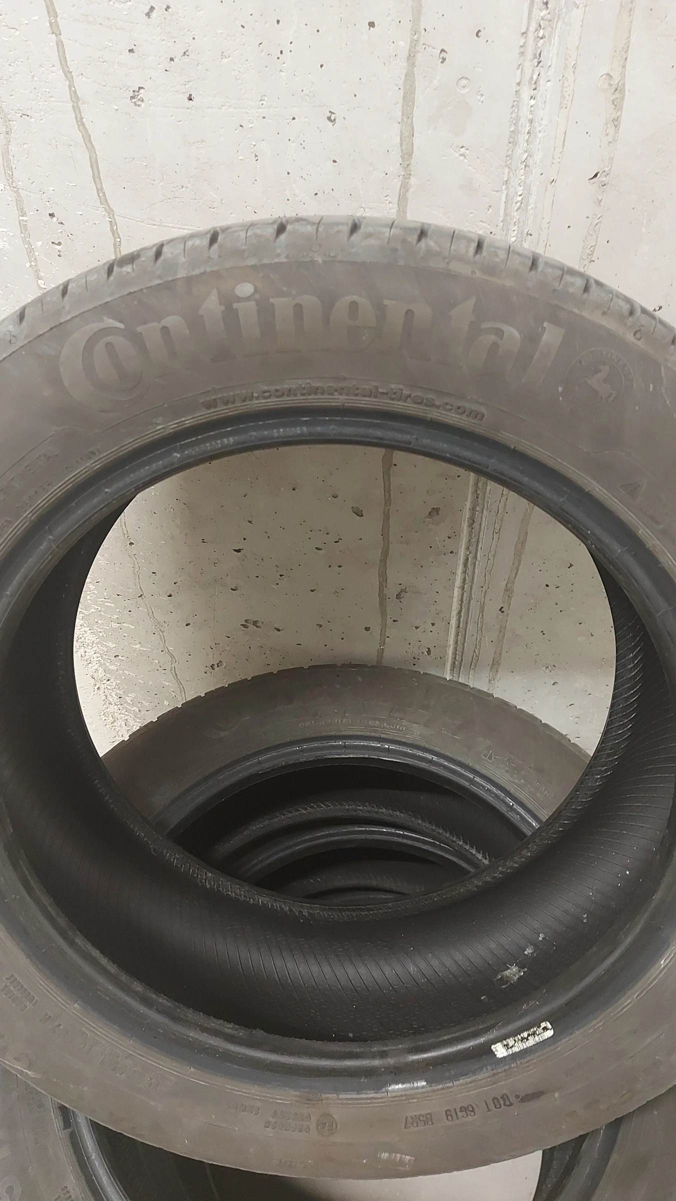 Гуми Летни 195/55R16, снимка 3 - Гуми и джанти - 54947321