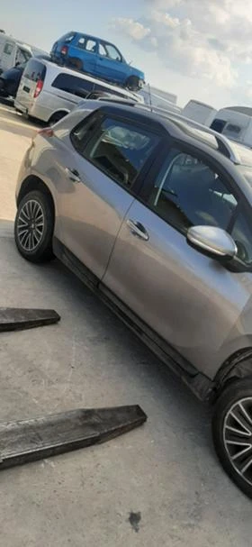 Peugeot 2008 1.2i, снимка 3