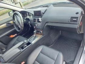 Mercedes-Benz C 320, снимка 8