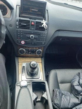 Mercedes-Benz C 320, снимка 11