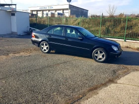 Mercedes-Benz C 180, снимка 10