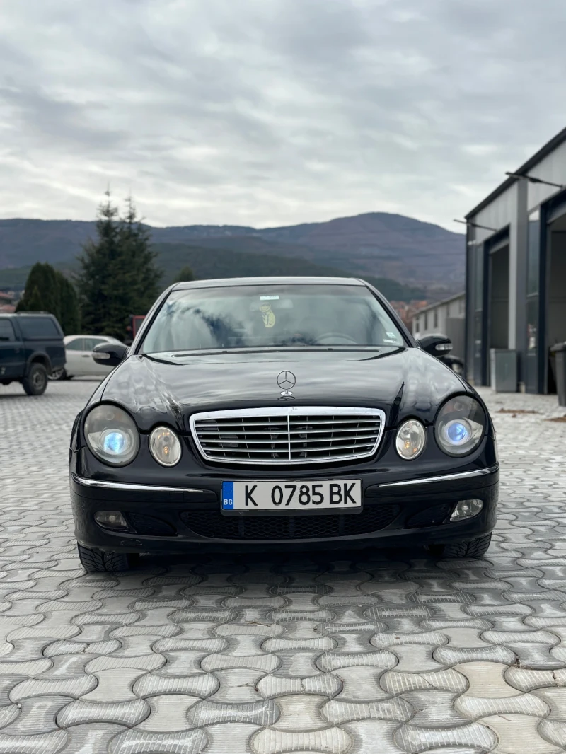 Mercedes-Benz E 280, снимка 1 - Автомобили и джипове - 48096659