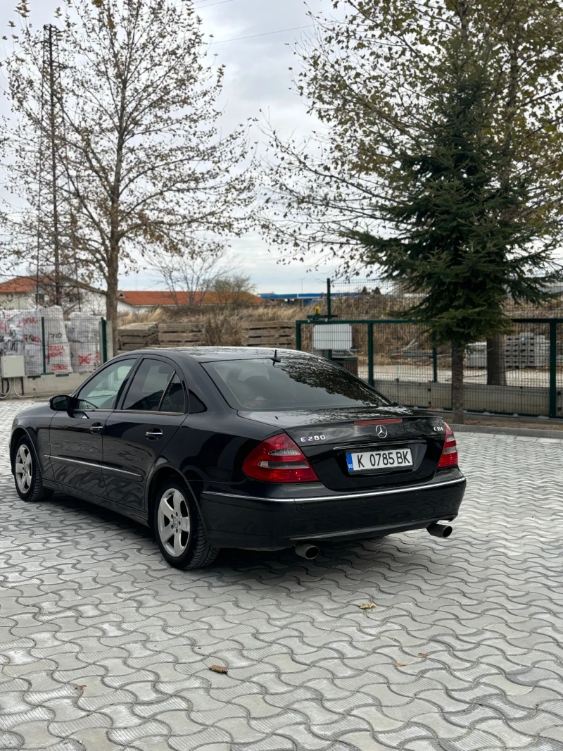 Mercedes-Benz E 280, снимка 5 - Автомобили и джипове - 48096659