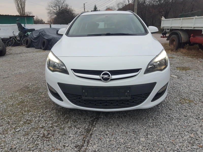 Opel Astra 1.6dtl, снимка 3 - Автомобили и джипове - 48227263