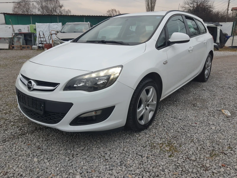 Opel Astra 1.6dtl, снимка 1 - Автомобили и джипове - 48227263