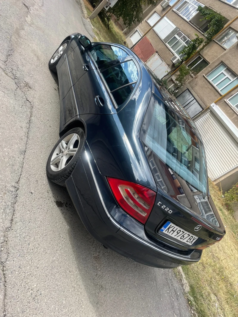 Mercedes-Benz C 220 avantgarde, снимка 9 - Автомобили и джипове - 48602247