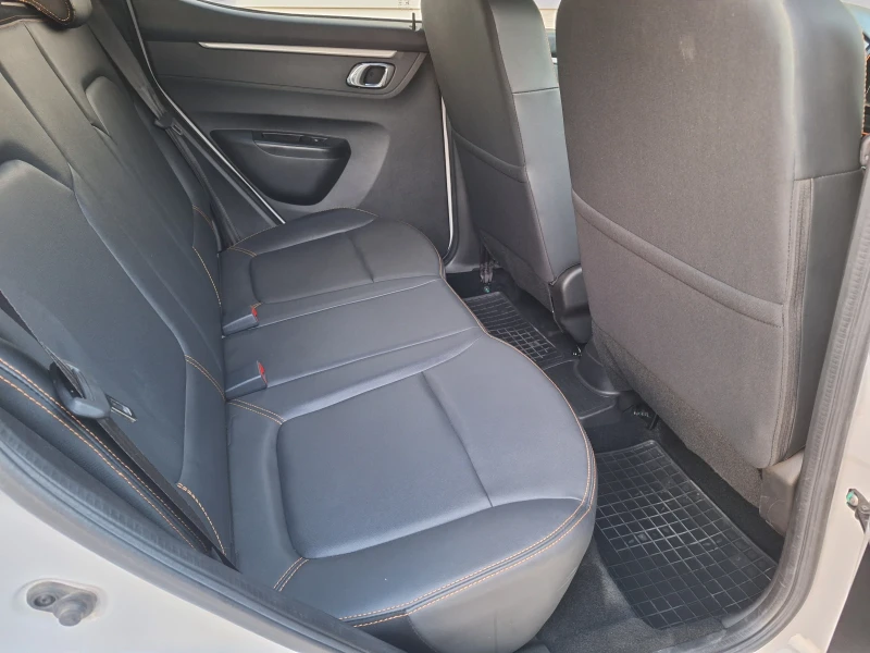 Dacia Spring, снимка 6 - Автомобили и джипове - 52156677