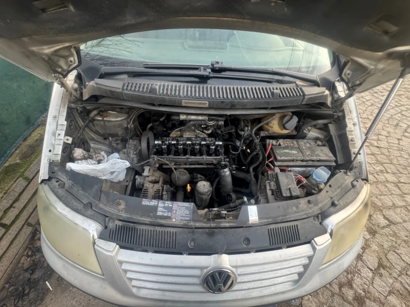 VW Sharan 1.9 TDI 4Motion Цял за части, снимка 5 - Автомобили и джипове - 53144373