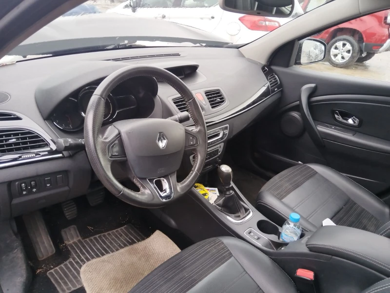 Renault Fluence 1.5dci, снимка 5 - Автомобили и джипове - 53242502