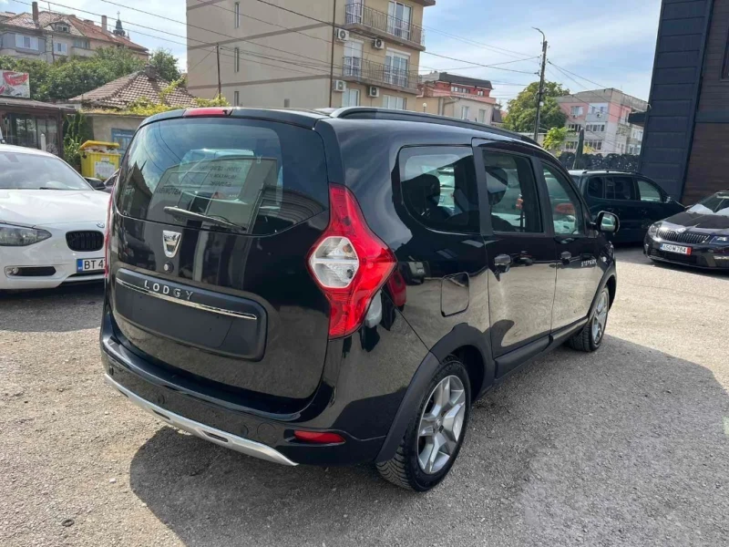 Dacia Lodgy 1.2 Stepway Е-6, снимка 6 - Автомобили и джипове - 53584288