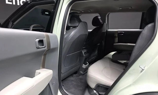 Kia EV3 Standard 2WDEarth | 360 КАМЕРА | ОБДУХВАНЕ | , снимка 9 - Автомобили и джипове - 54388837