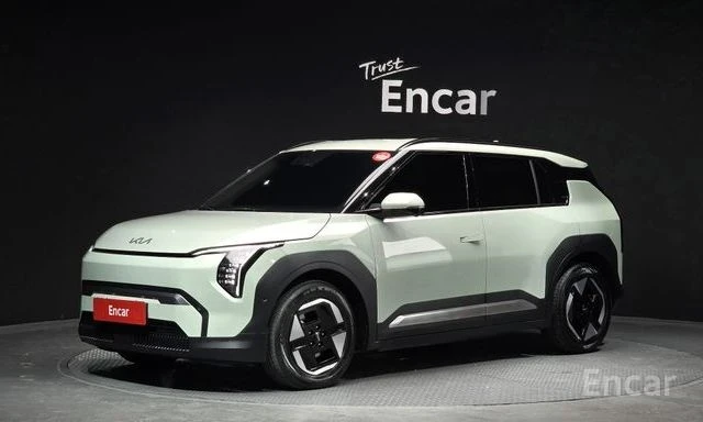 Kia EV3 Standard 2WDEarth | 360 КАМЕРА | ОБДУХВАНЕ | 