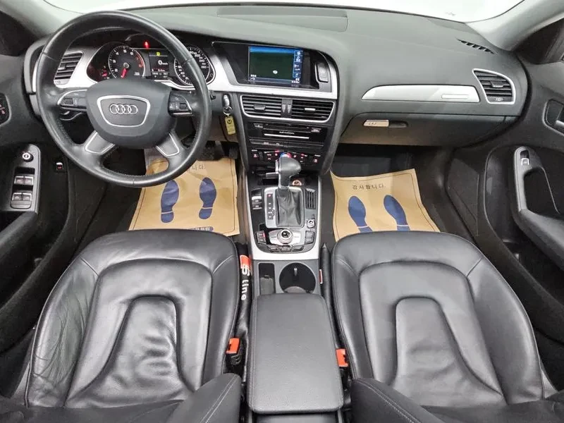 Audi A4 2.0 TDI, снимка 7 - Автомобили и джипове - 55007178