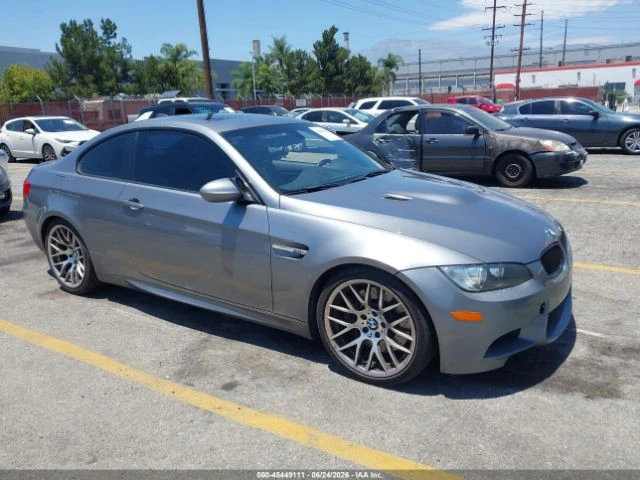 BMW M3 V8* КОЖА* ПОДГРЕВ* ШИБИДАХ* DCT* 