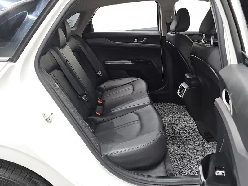 Kia K5 2.0 LPG - САМО 30% АВАНС, снимка 17 - Автомобили и джипове - 56322810
