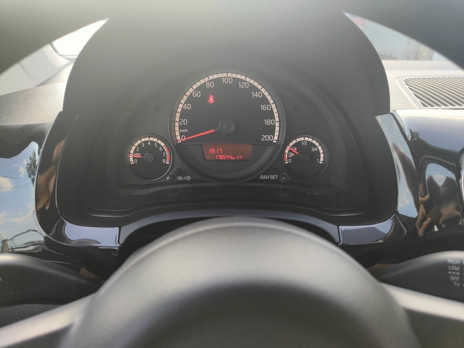 VW Up 1.0i Navi#start/stop | Mobile.bg � ����������� 13