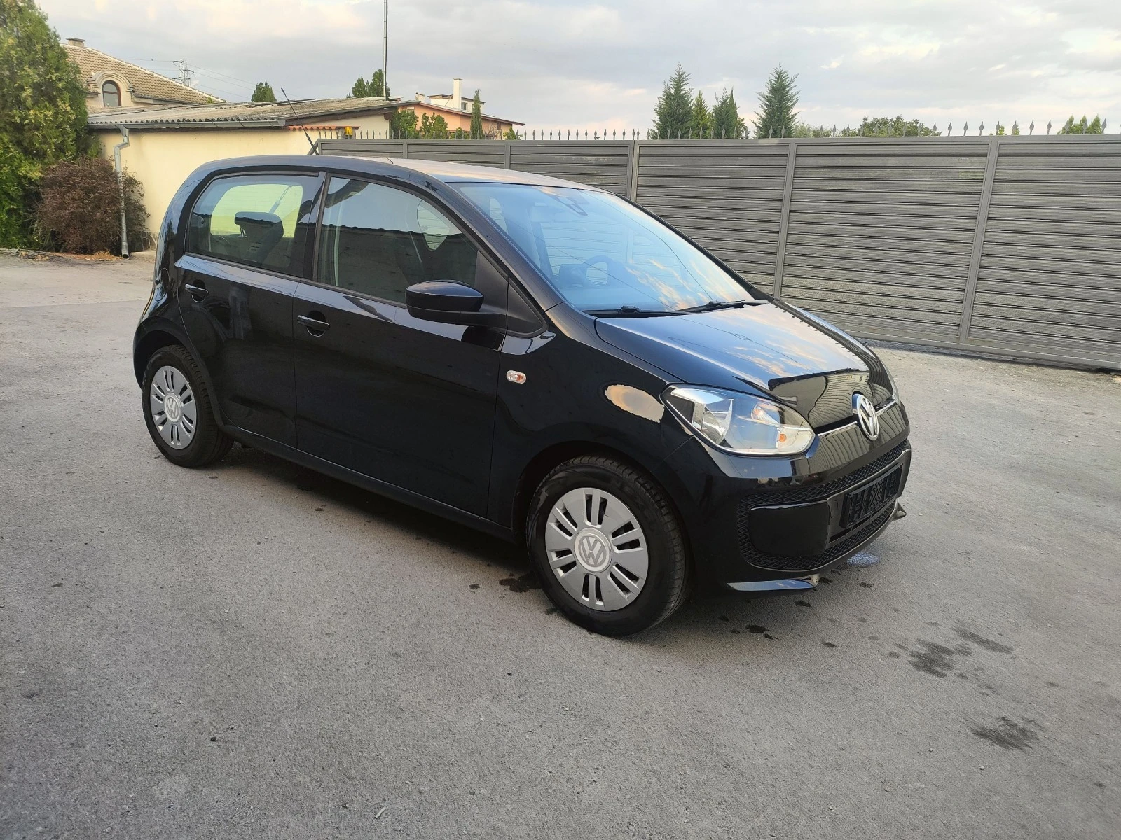 VW Up 1.0i Navi#start/stop - изображение 3