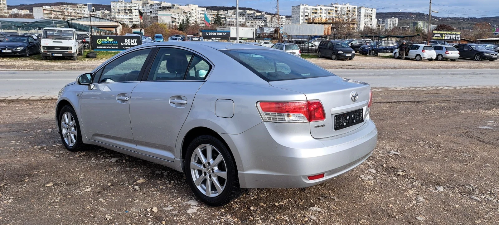 Toyota Avensis 2.2D4D - изображение 3