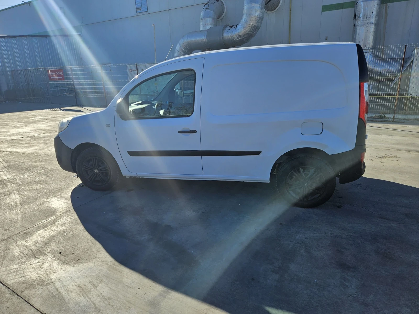 Renault Kangoo 1.5DCI - изображение 3