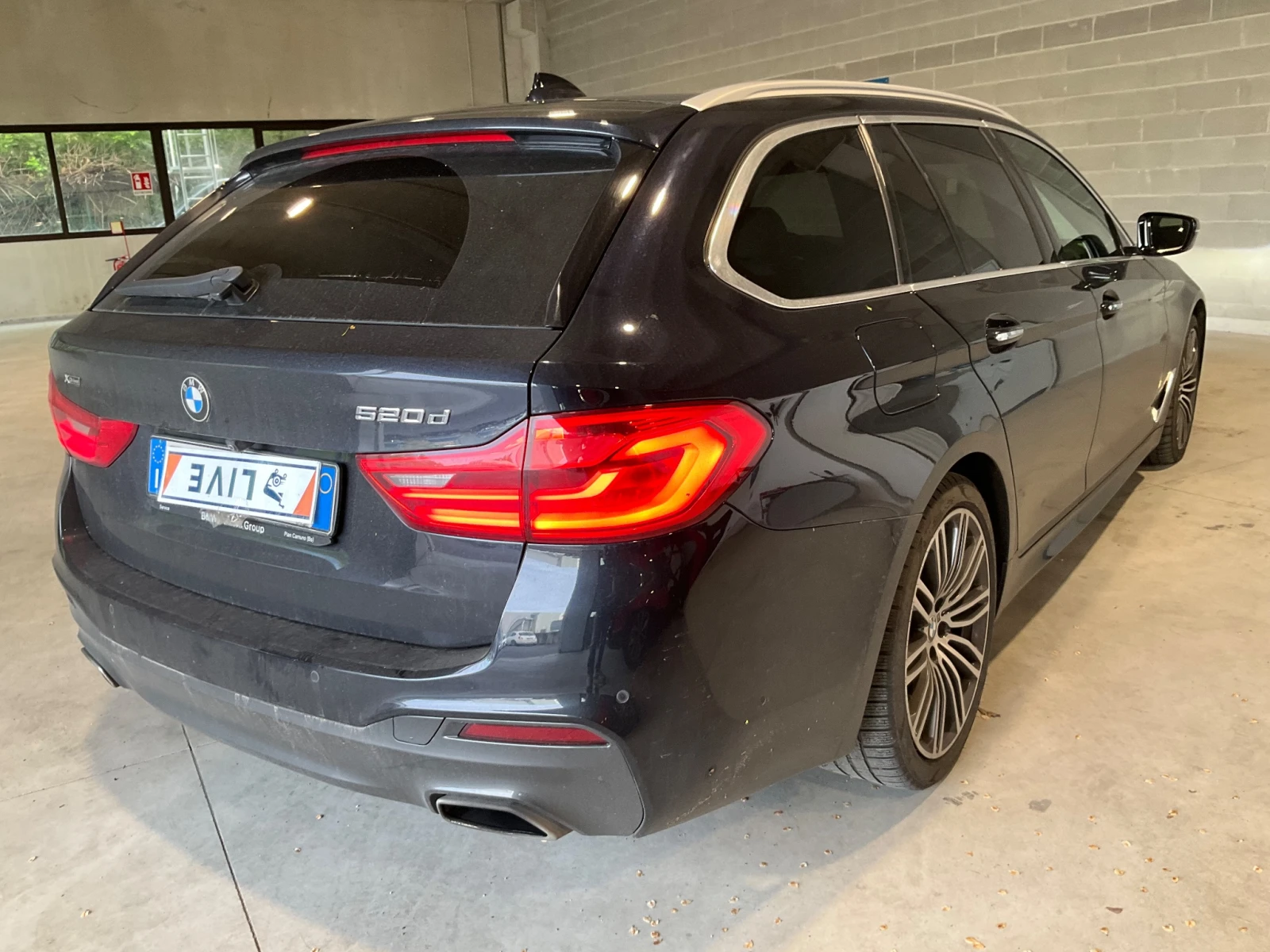 BMW 520 d* X-drive* M-Sport - изображение 4