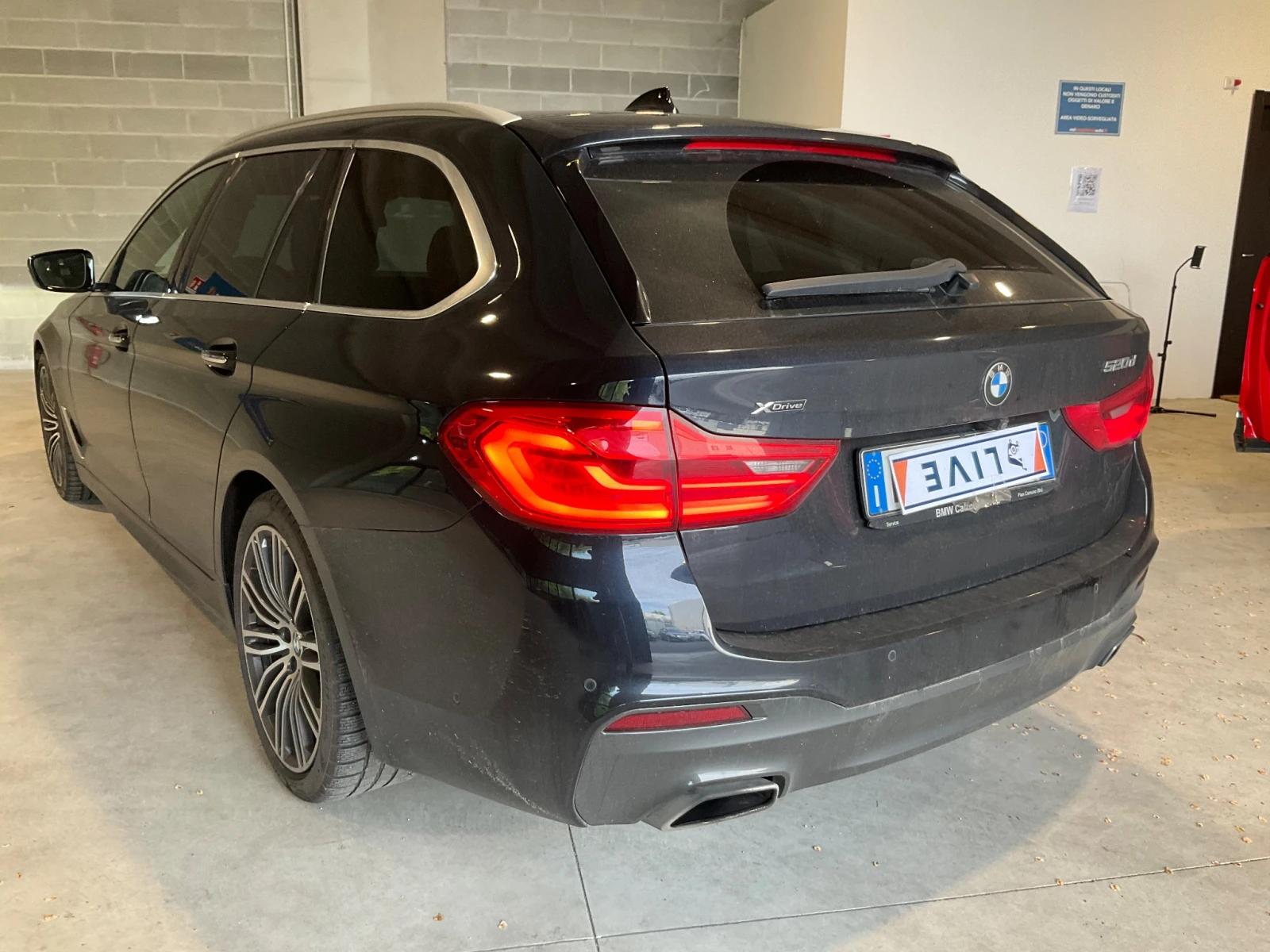 BMW 520 d* X-drive* M-Sport - изображение 6
