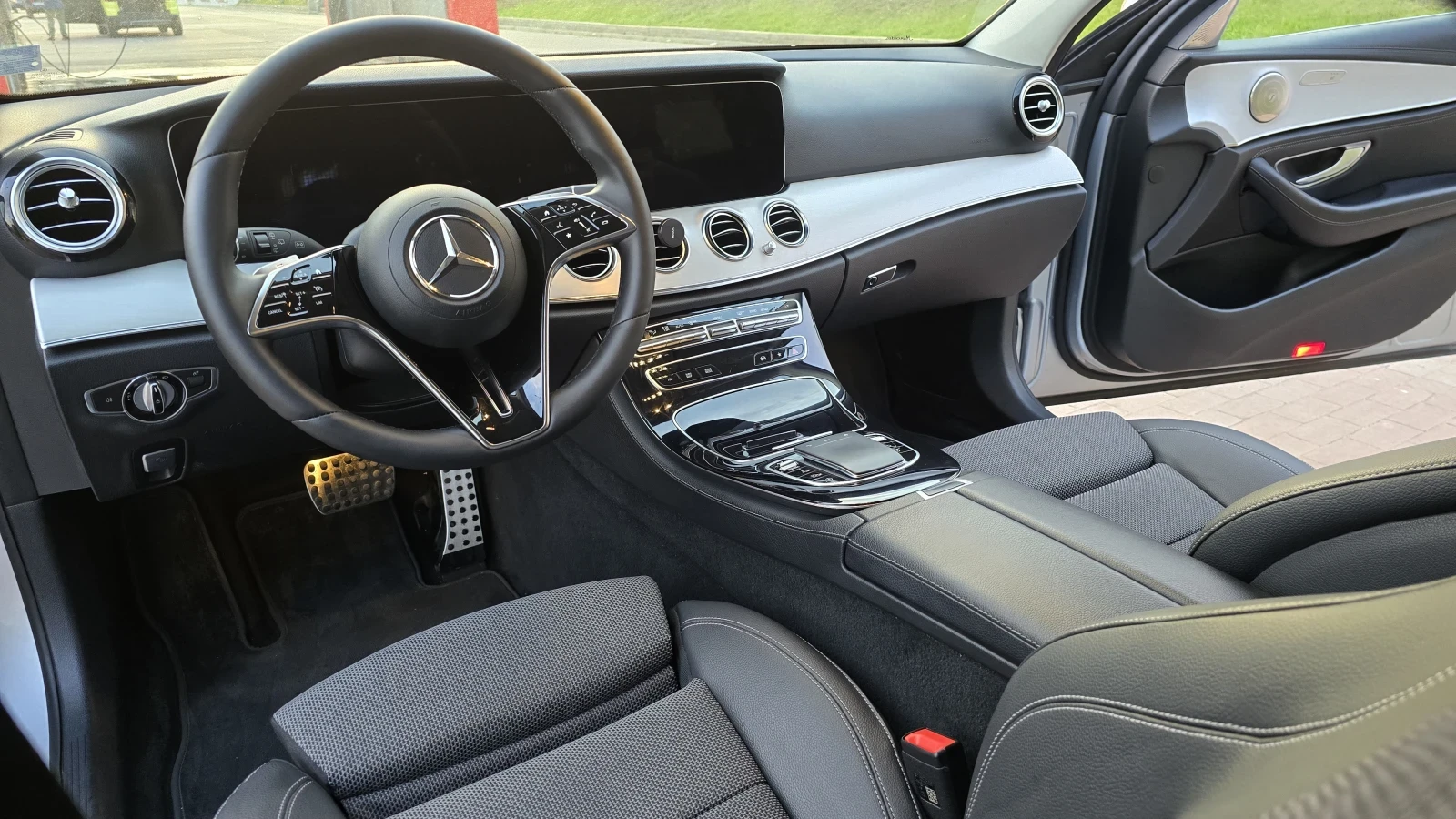 Mercedes-Benz E 220  - изображение 10
