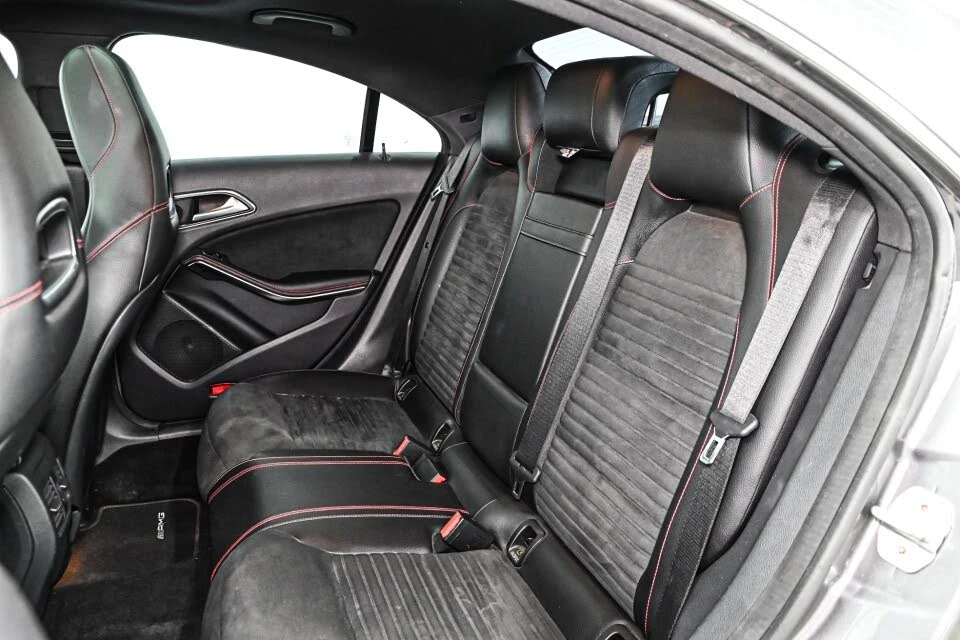 Mercedes-Benz CLA 45 AMG  - изображение 9