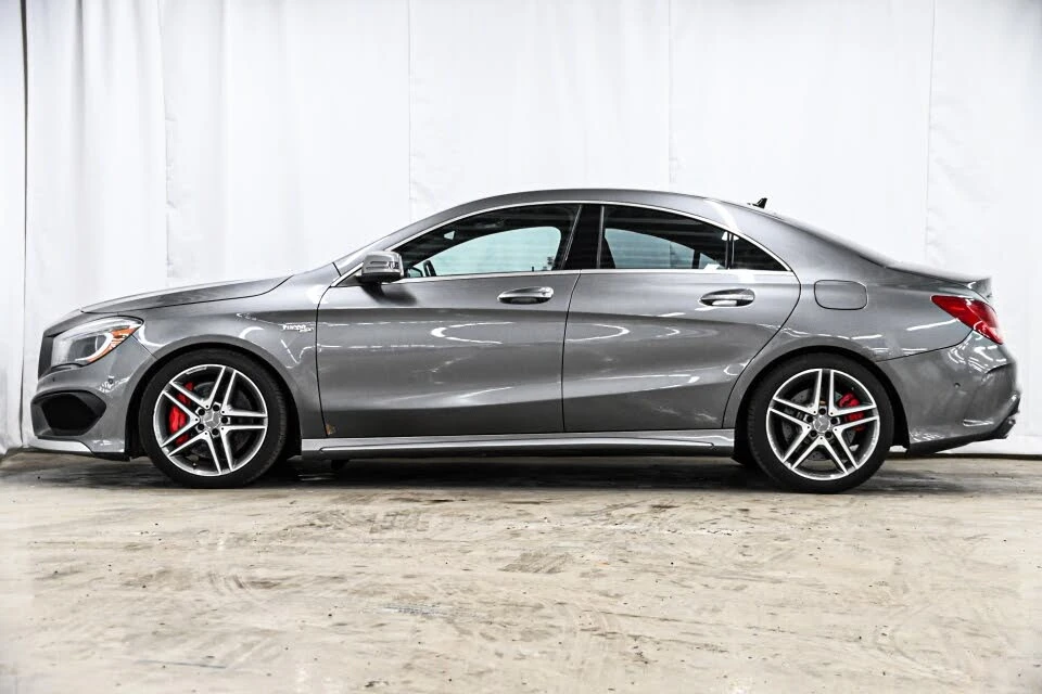 Mercedes-Benz CLA 45 AMG  - изображение 3