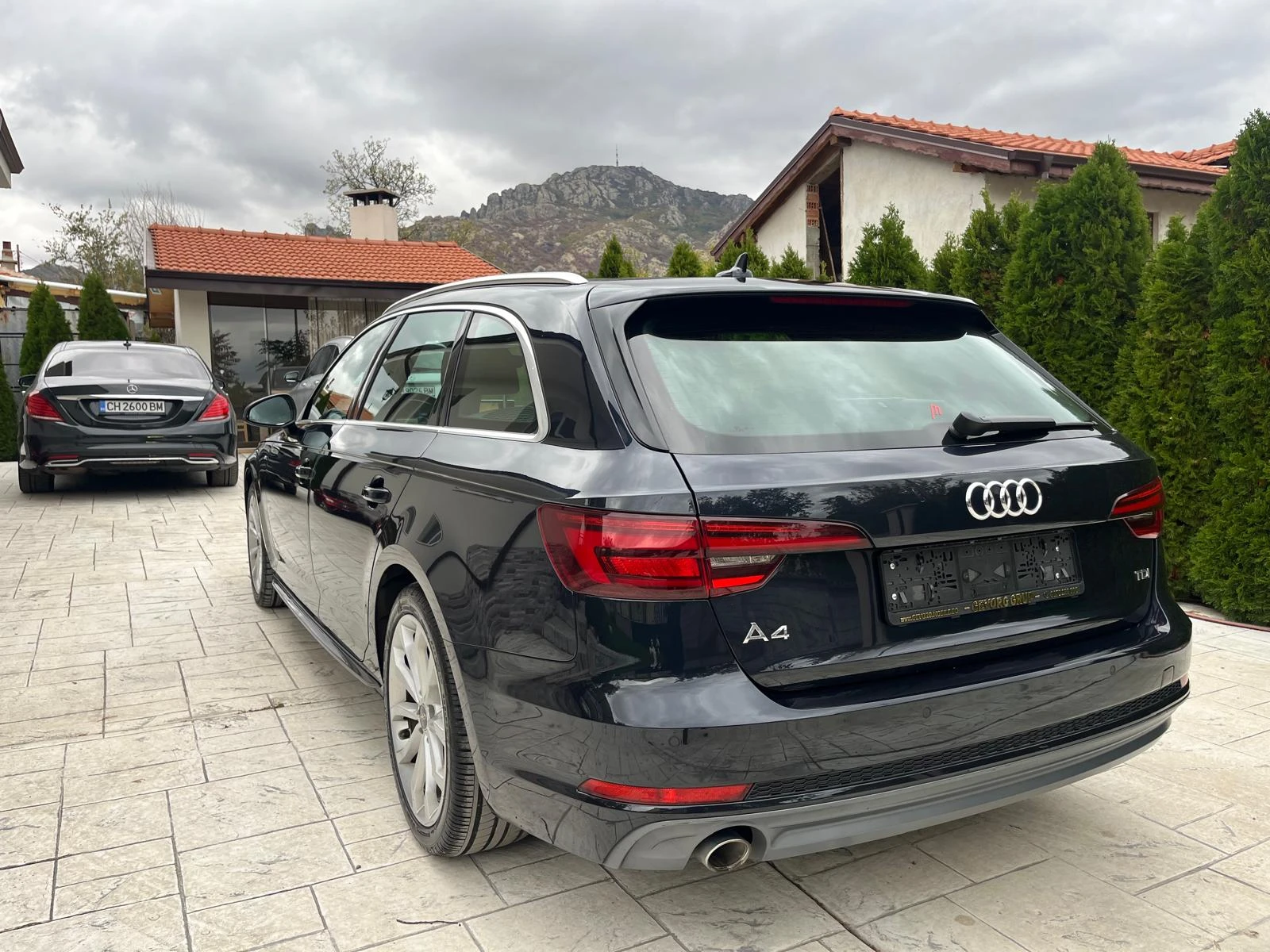 Audi A4 2.0 TDI SLINE - изображение 7