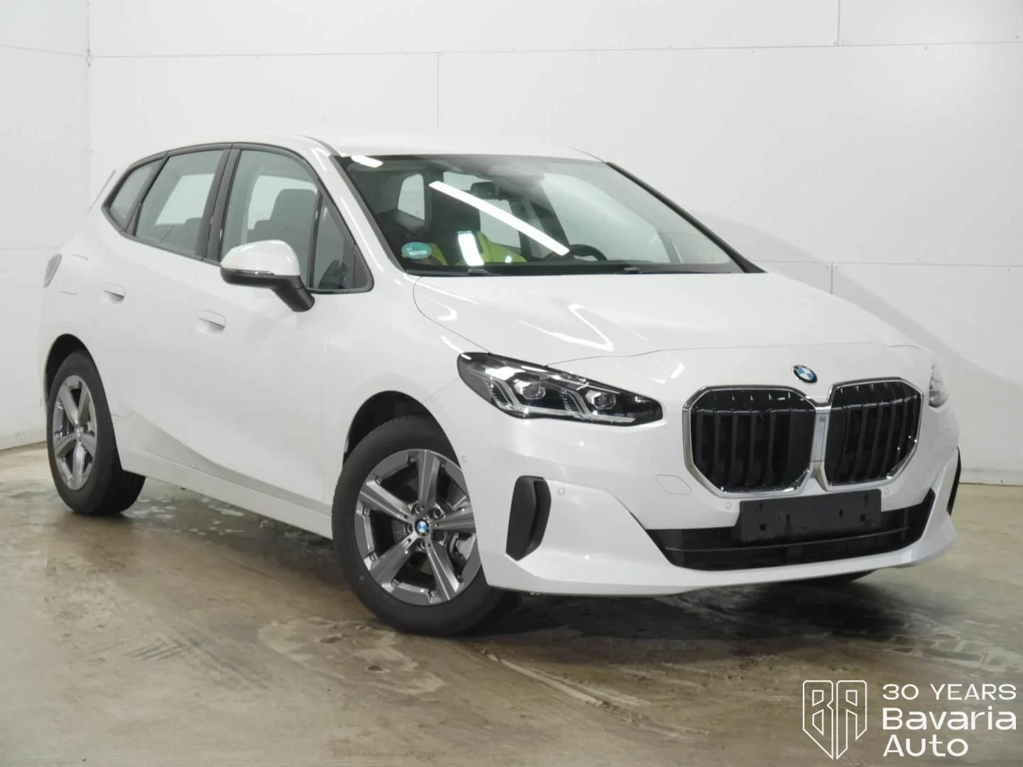BMW 220 i Active Tourer Steptronic - изображение 4