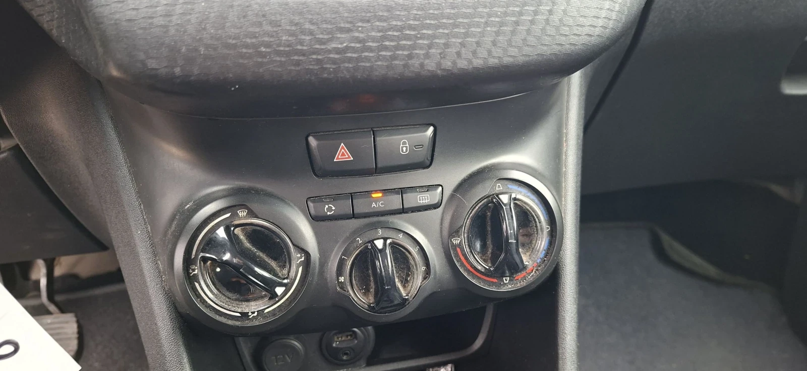 Peugeot 2008 1, 6 HDI - изображение 9