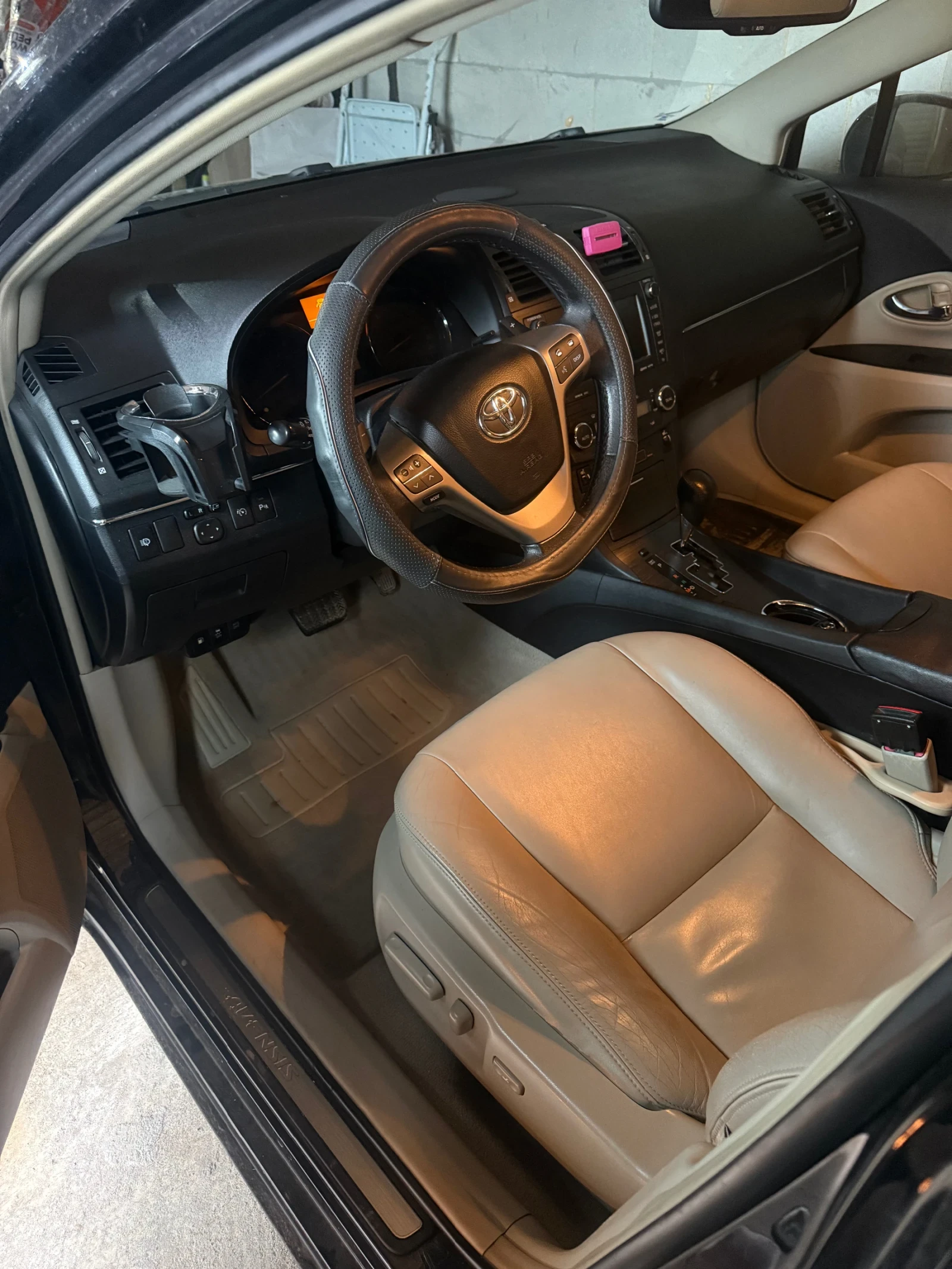 Toyota Avensis | Mobile.bg � ����������� 7