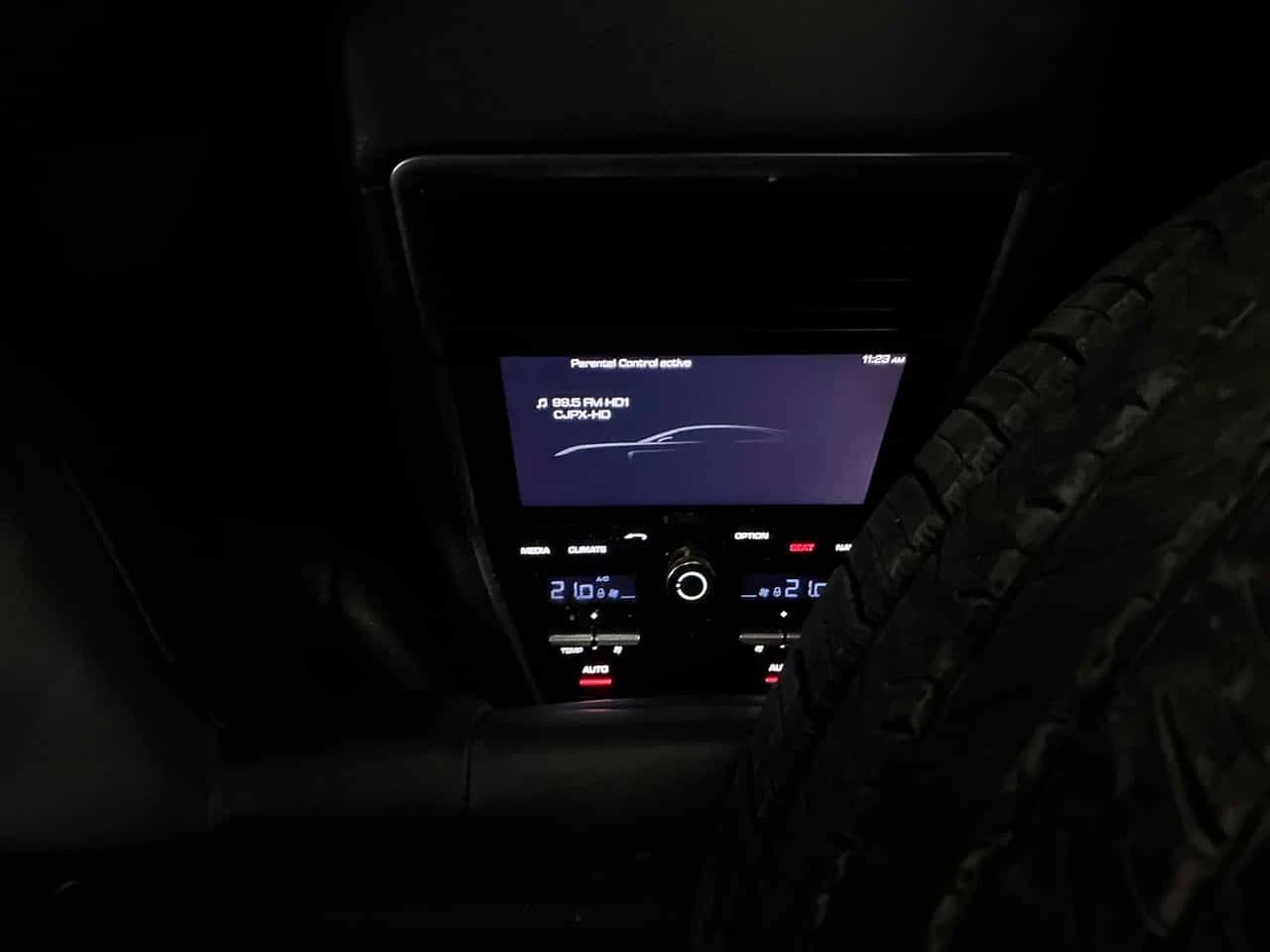 Porsche Panamera * 4S * CARFAX * ОБДУХВАНЕ * BOSE * , снимка 10 - Автомобили и джипове - 53728703