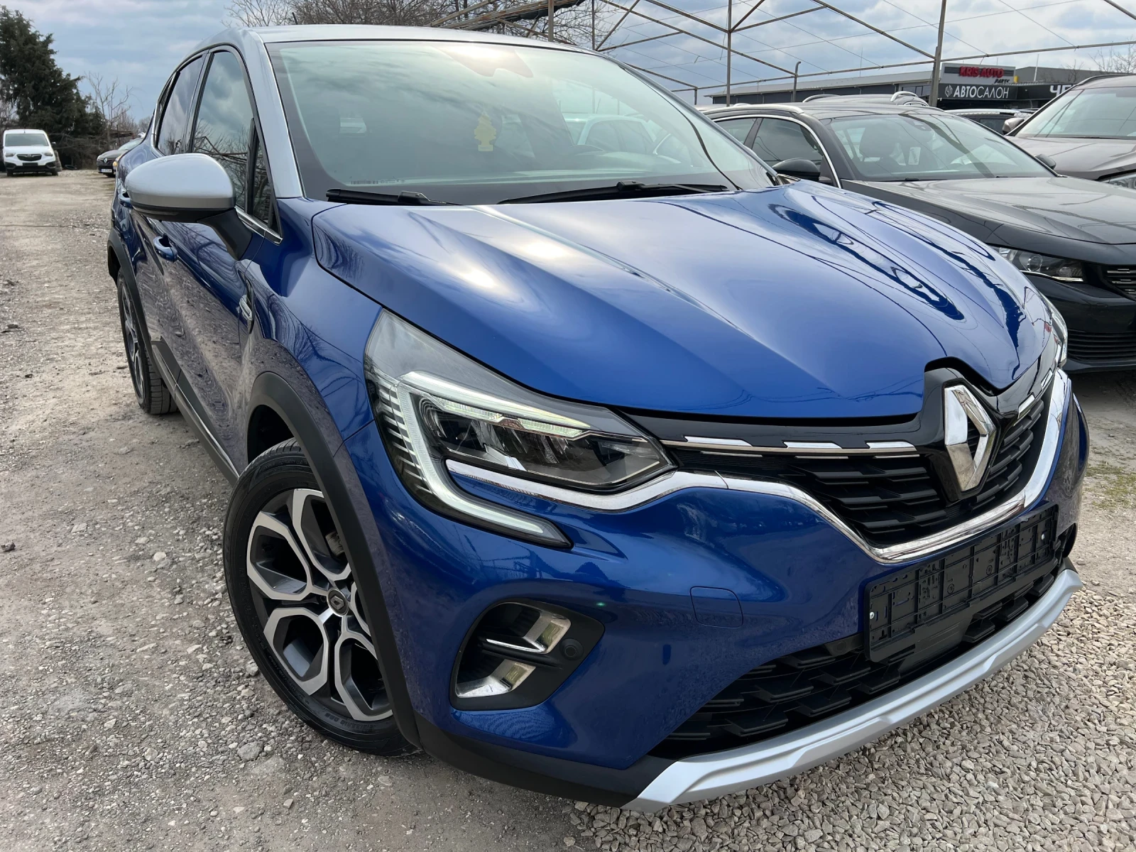 Renault Captur 1.5 dCi/ BUSINESS LINE/ AUTOMATIC / DISTRINONIC