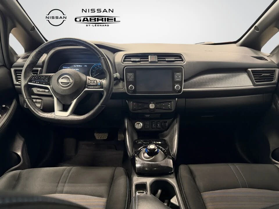 Nissan Leaf  SV Plus FWD АвтоКредит  (ЦЕНА ДО БГ), снимка 3 - Автомобили и джипове - 53978832