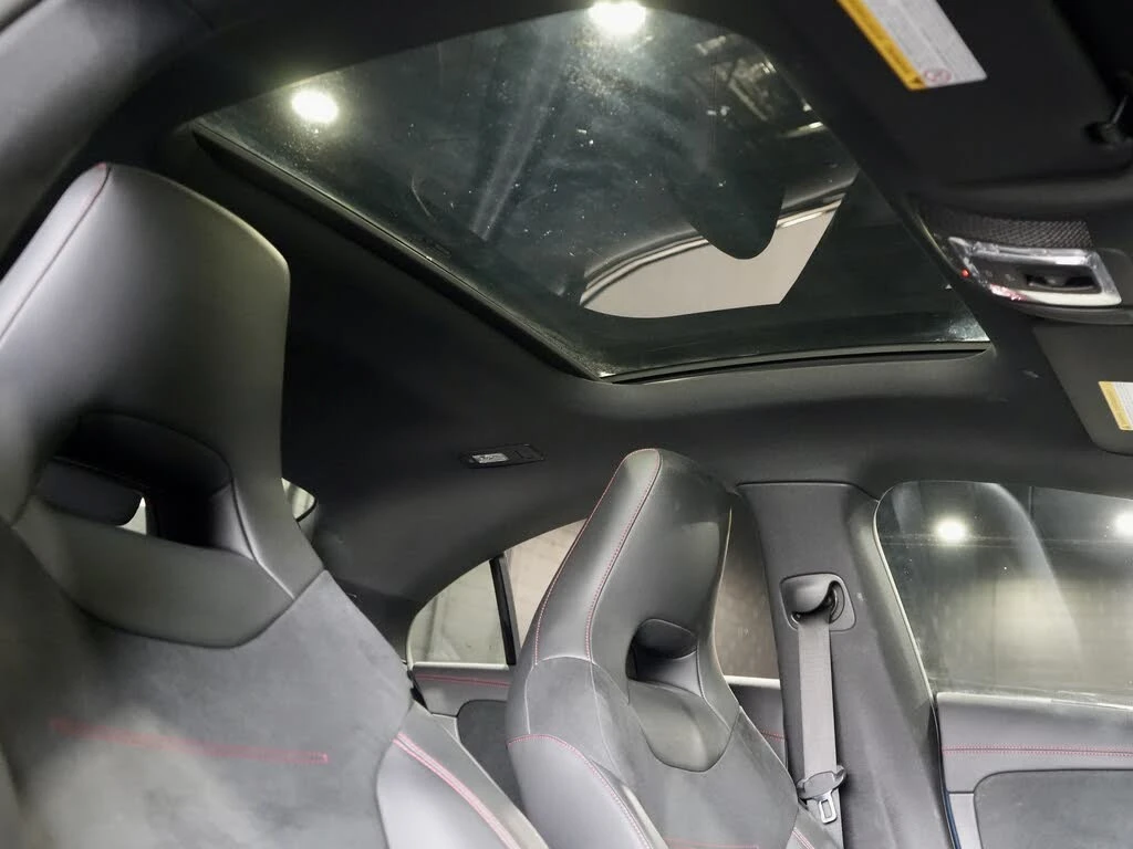 Mercedes-Benz CLA 250 4MATIC, снимка 13 - Автомобили и джипове - 54219984